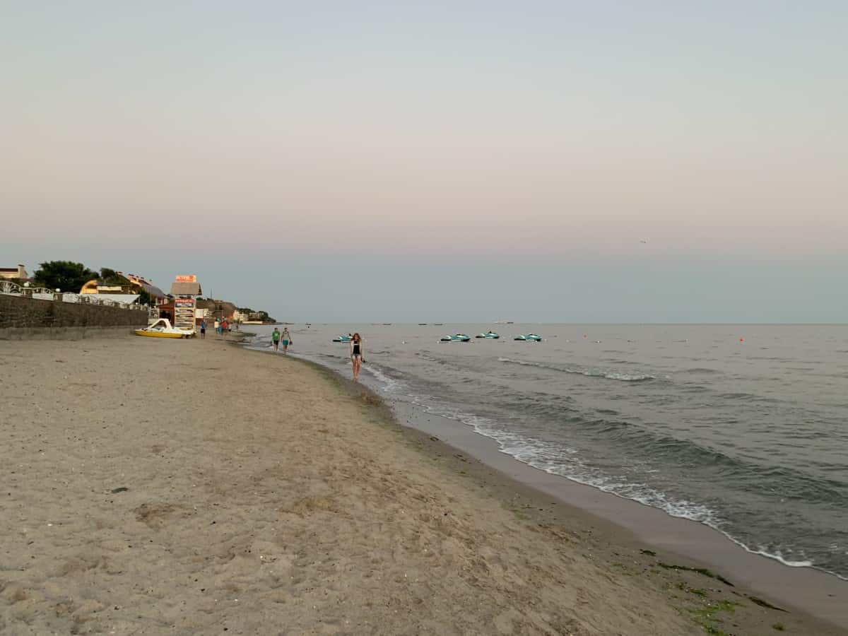 море на закате в Коблево