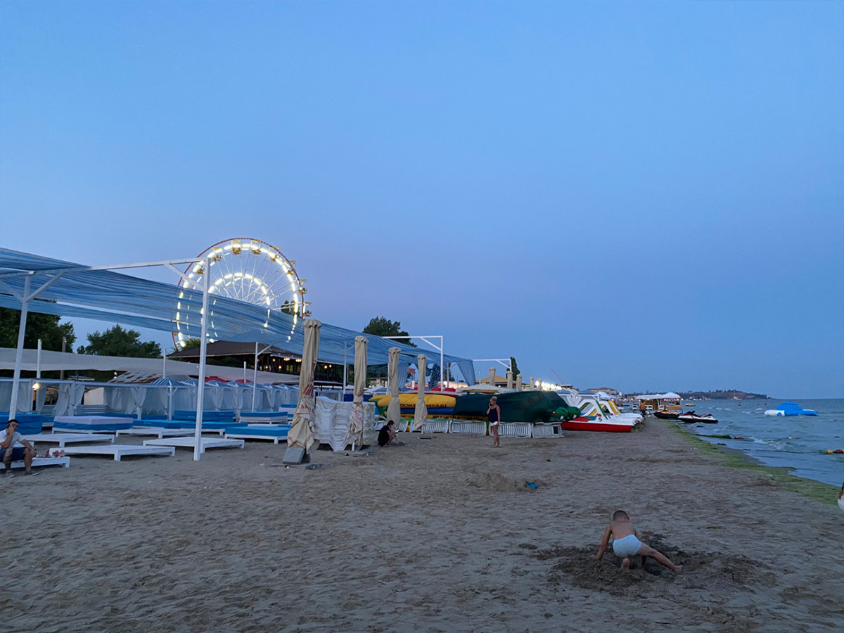 фото пляжа в Коблево 2020