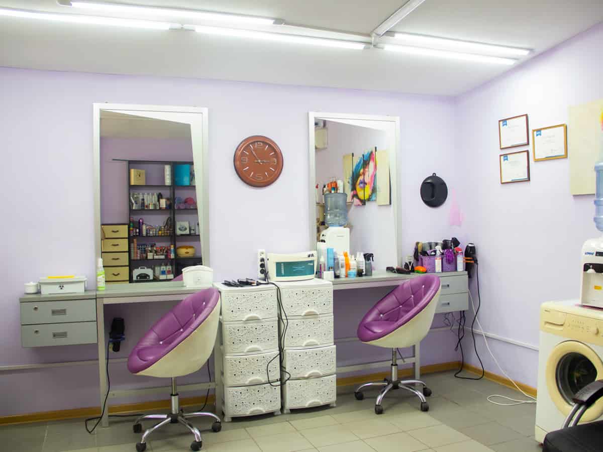 Салон красоты Камертон в Коблево рабочие места парикмахеров