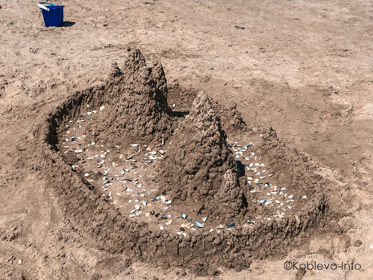 замок из песка фото Коблево