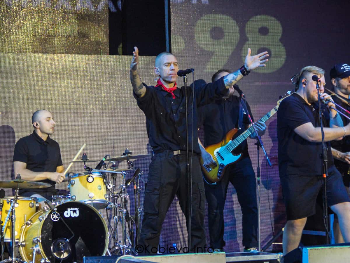 Фото с концерта Ляпис 98 в Коблево