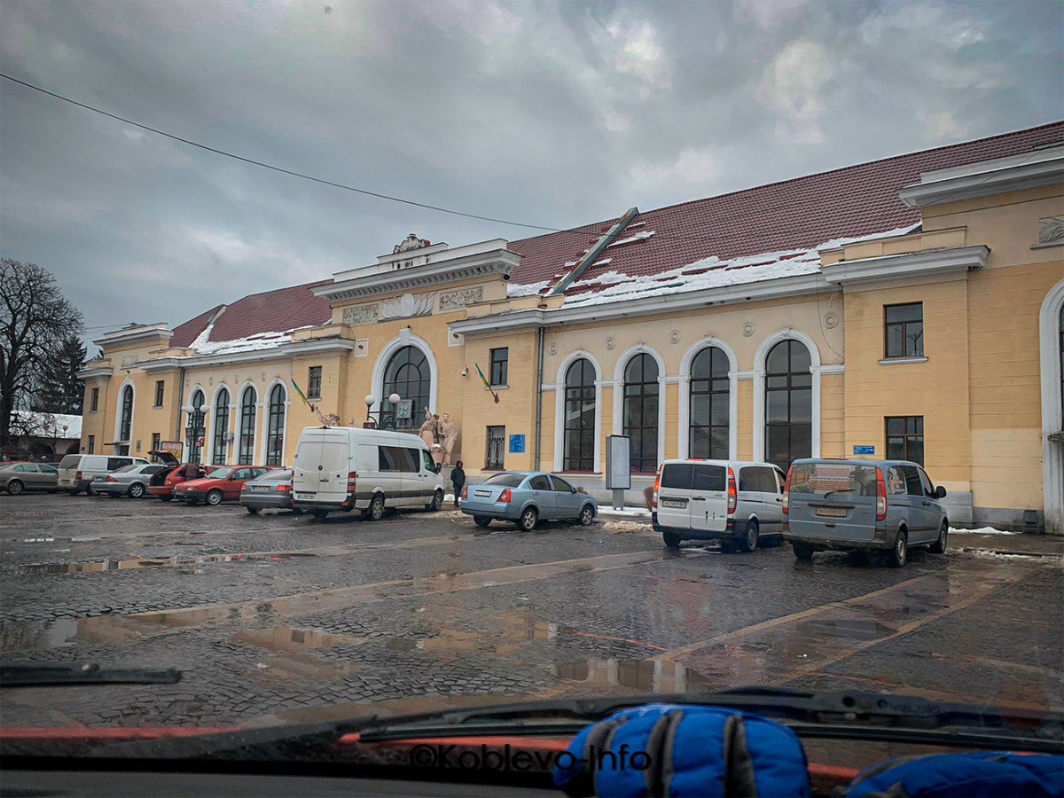 Жд вокзал Мукачево