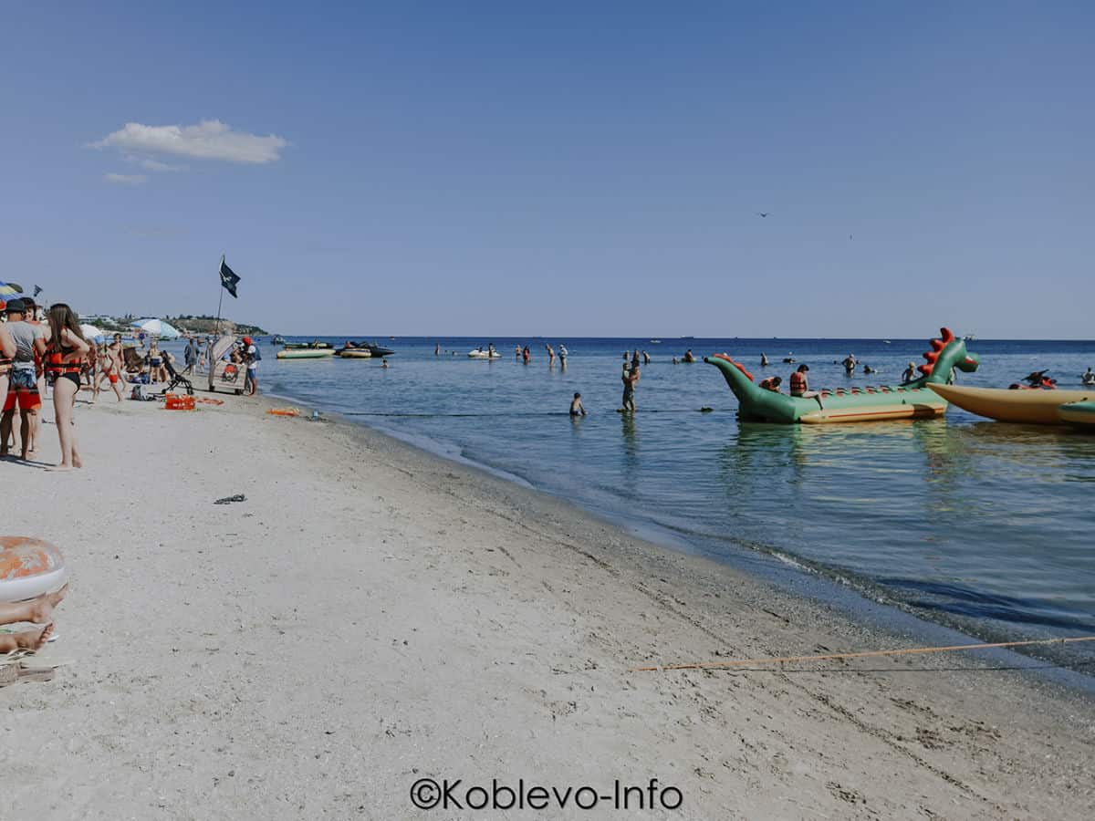 Пляжи Коблево в Николаевской части курорта