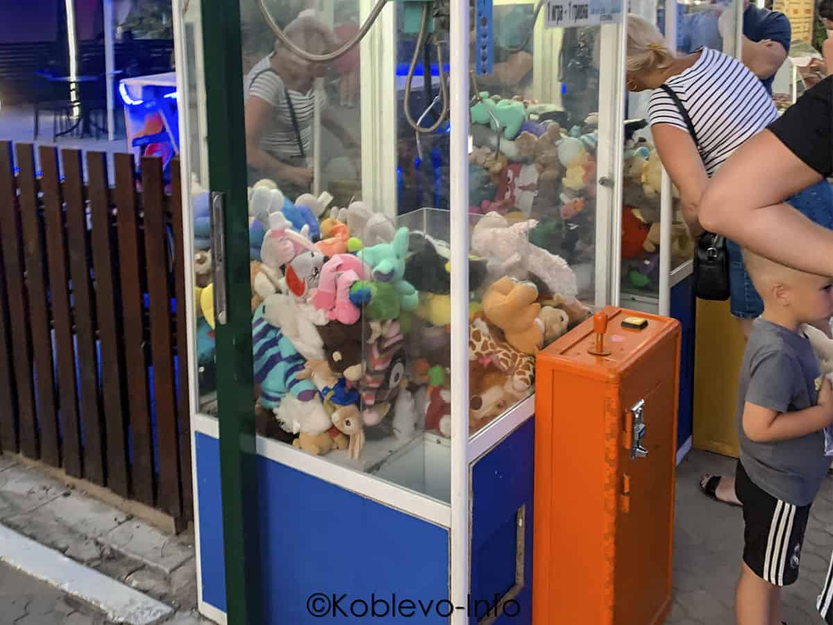 Игровые автоматы по курорту в Молдавской и Николаевской зонах Коблево