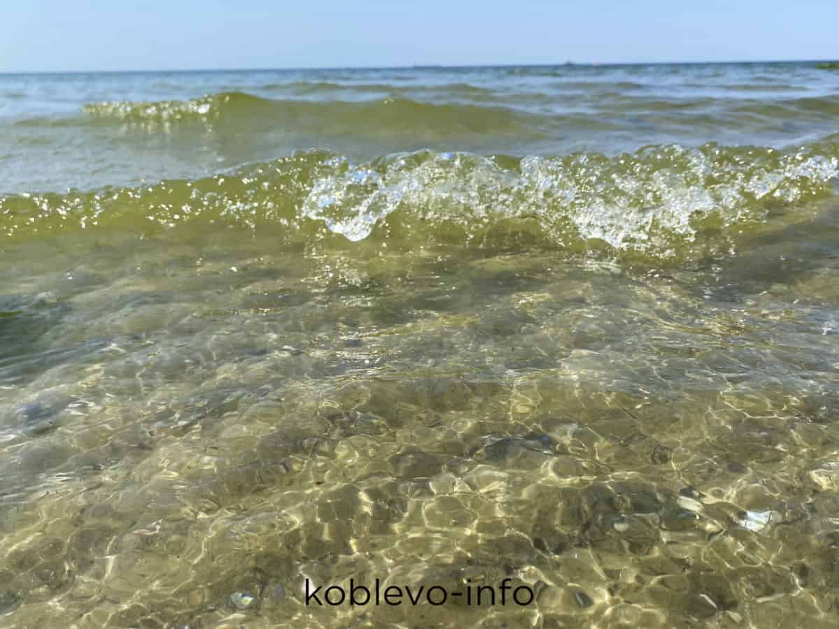 Чистая вода в море в Коблево