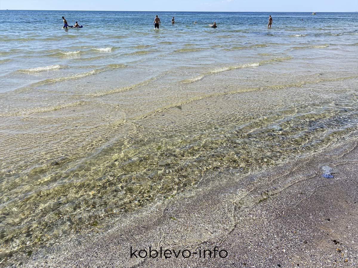 Чистое теплое море в Коблево фото