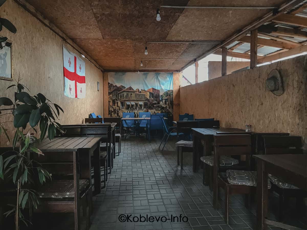 Интерьер в кафе Грузинская выпечка в Коблево