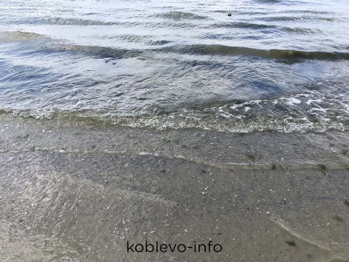 Чистое прохладное море в Коблево сегодня 02.09.2021